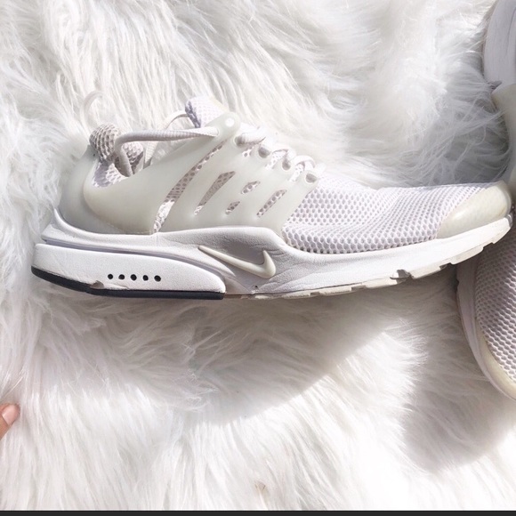 Nike presto sneakers size 10 - Picture 3 of 7